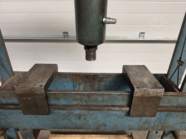 Workshop press Haco 40 ton