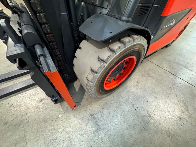 2017, serviced until 07/2027, 11,137 operating hours Linde E 35/600H-388-01