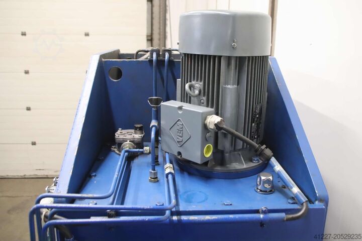 Hydraulikpresse 102 to unbekannt Hub 220 mm