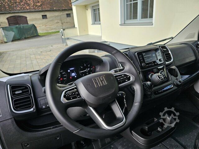 High top van Fiat Ducato 35 L3H2 MAXI 13m³ 180 teilverglast