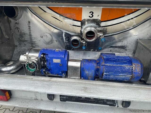 Food tanker Feldbinder LEBENSMITTEL / LEVENSMIDDELEN / FOOD / 33.500L ...