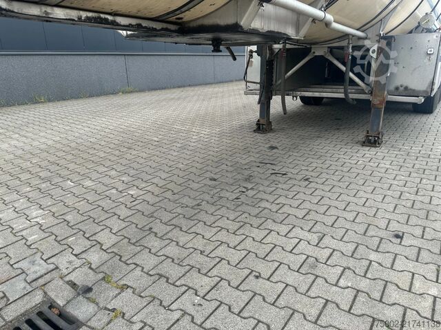 Food tanker Feldbinder LEBENSMITTEL / LEVENSMIDDELEN / FOOD / 33.500L ...