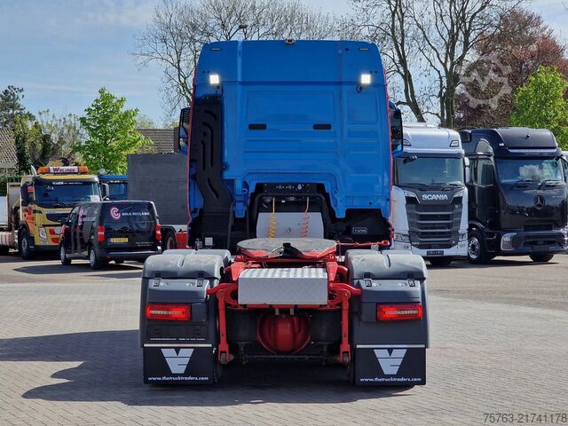 Standard-SZM MAN TGX 33.510 6x4 - Facelift - Low km 252Tkm - Nav...