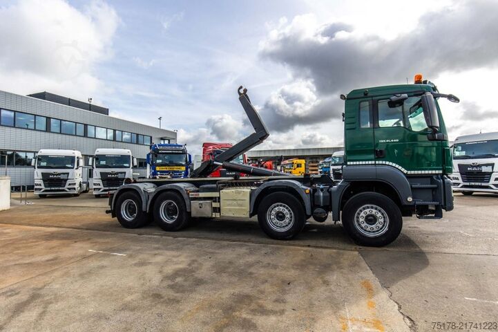 Hook arm system MAN TGS 41.440 BB