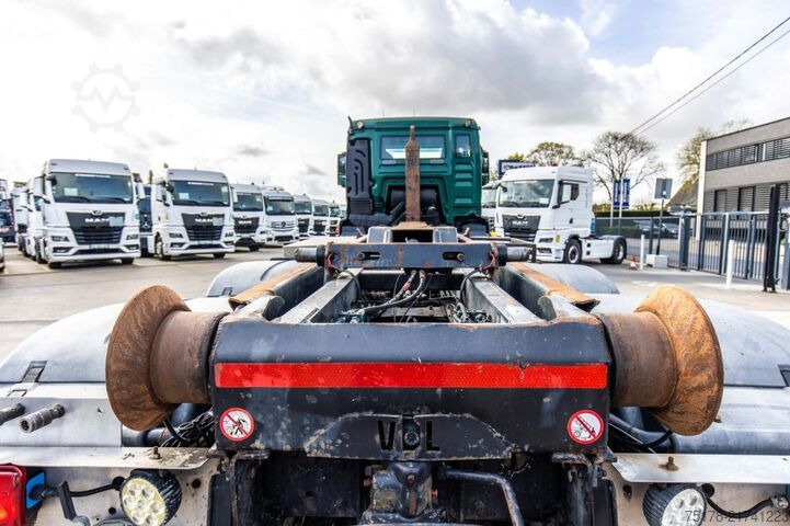 Hook arm system MAN TGS 41.440 BB