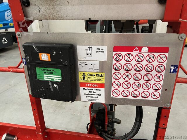 Aerial work platform with 4x4 drive Skyjack SJ46AJ