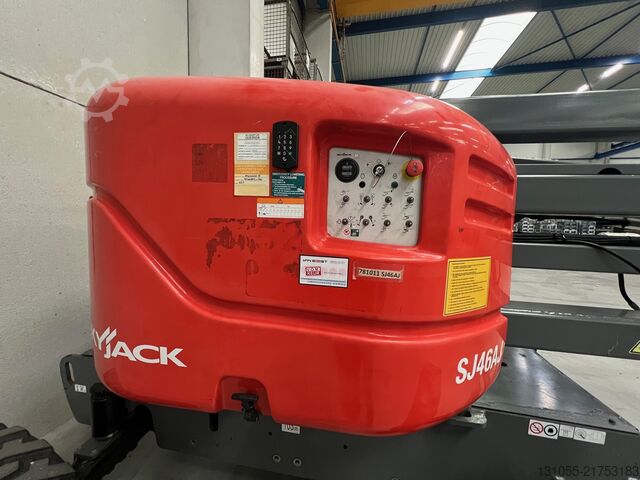 Aerial work platform with 4x4 drive Skyjack SJ46AJ