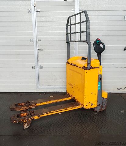 Niederhubwagen Jungheinrich EJE 116 2022y/ 1800mh