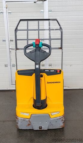 Niederhubwagen Jungheinrich EJE 116 2022y/ 1800mh