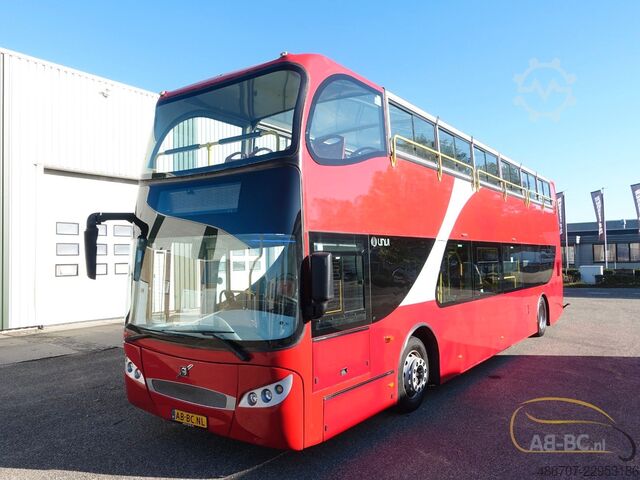 Bus VOLVO UNVI SIGHTSEEING 65 Sitze EURO 5 (2 Stuck)