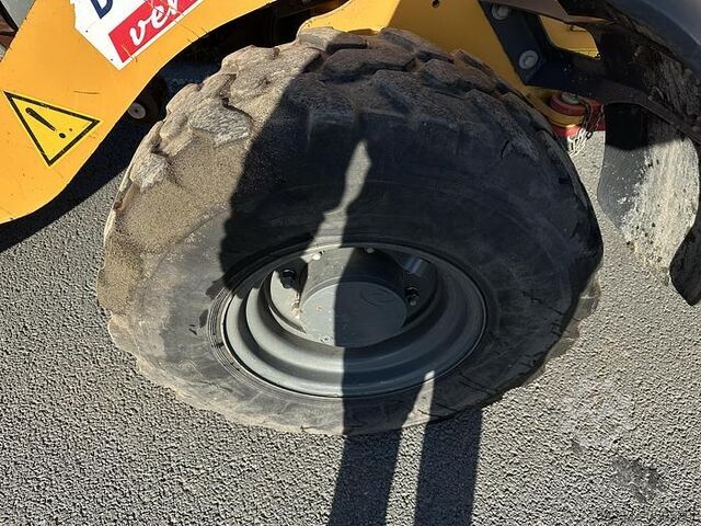 Lader Liebherr L506C