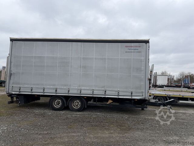 Open trailer with tarp Möslein TPS 105 D-L  Tandemplane Ladebordwand + Durchladbar