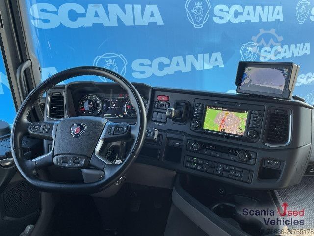 Standard tractor unit Scania R 460 A4x2NA DIFF-L RETARDER P-AIRCO VECTO 3 ACC