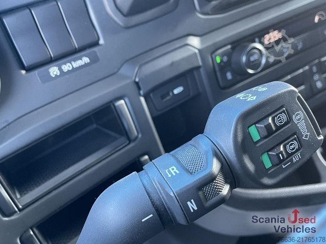 Standard tractor unit Scania R 460 A4x2NA DIFF-L RETARDER P-AIRCO VECTO 3 ACC