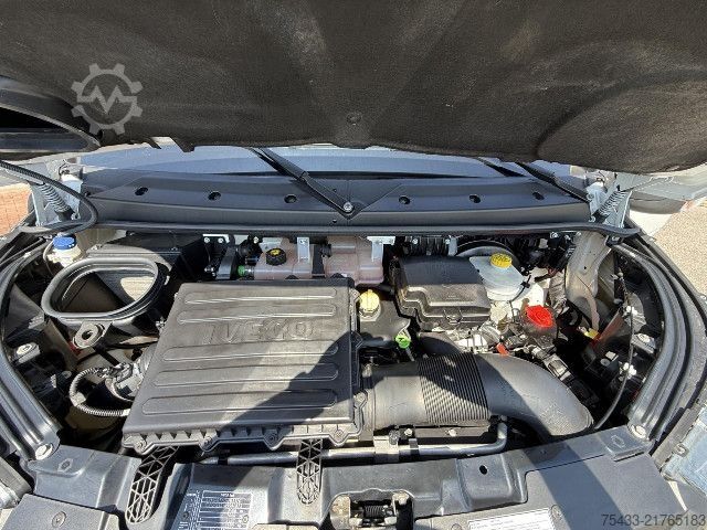 Panel van IVECO DAILY 35C14H BOX + SPONDA con porta laterale