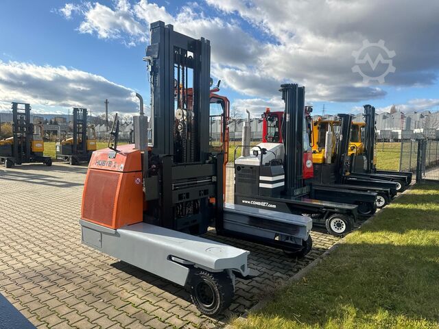 Vierwege-Gabelstapler Hubtex DQ45 / 4500 kg/ Triplex /Only 3309 h