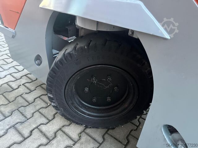 Vierwege-Gabelstapler Hubtex DQ45 / 4500 kg/ Triplex /Only 3309 h