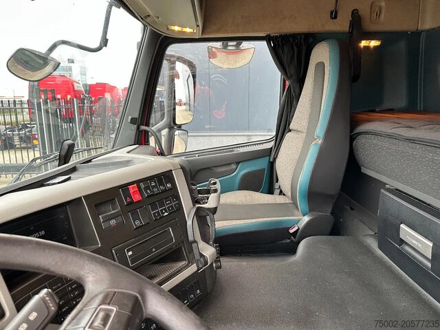 Hazardous substances Volvo FM 450 Globetrotter, Night-Airco, VALID ADR (EX...