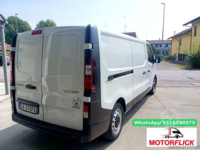 Transporter mit langem Radstand Renault Trafic L