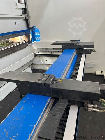 Press brake TRUMPF TrumaBend S400