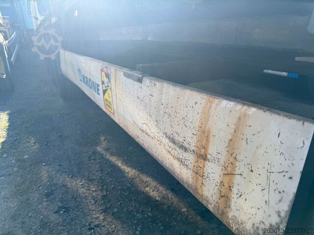 Open semitrailer KRONE Plattform Auflieger Pritsche 3 Achse