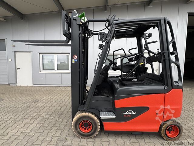 Electric - 4 wheels Linde E20/600H + Ladegerät NEU 80100--EK
