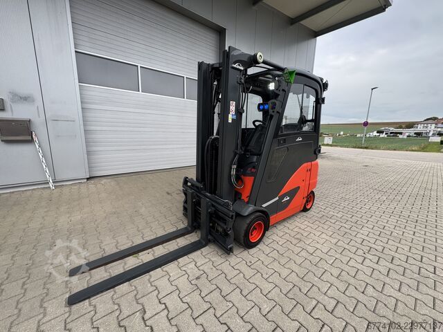 Electric - 4 wheels Linde E18PH  + Ladegerät NEU 48120 --EK