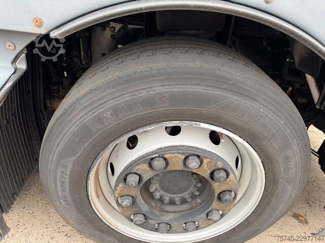 Volume tractor unit MAN TGX 18.500 XXL * RETARDER * STANDKLIMA * VER. SA
