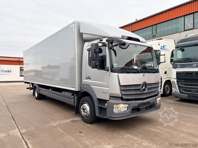 Box truck MERCEDES-BENZ ATEGO 1224 / 8,60M KOFFER / LBW / KAMERA