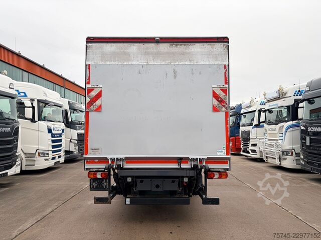 Box truck MERCEDES-BENZ ATEGO 1224 / 8,60M KOFFER / LBW / KAMERA