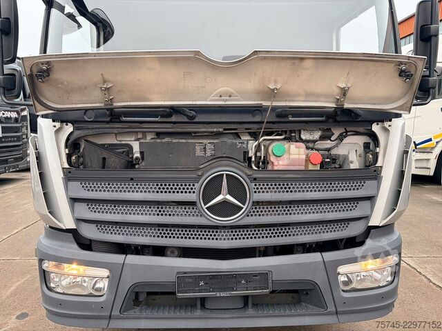 Box truck MERCEDES-BENZ ATEGO 1224 / 8,60M KOFFER / LBW / KAMERA