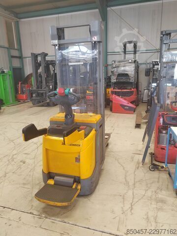 Pallet Stackers Jungheinrich ERC 214z 5.35m/ initial
