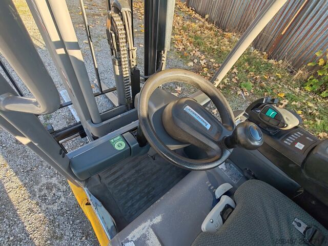 Electric - 3 wheels Jungheinrich EFG 215