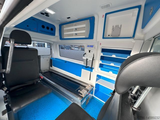 Fire truck VOLKSWAGEN T6 RTW/KTW lang Ambulanz Mobile Hornis