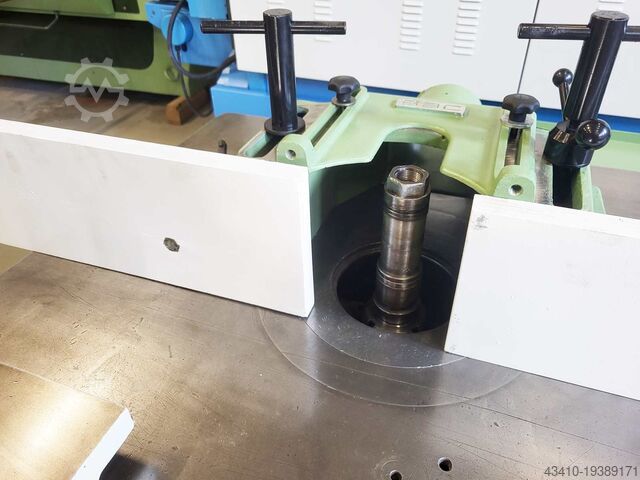 Swivel spindle milling machine SAC TS 145