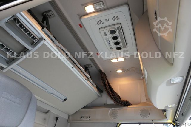 Standard tractor unit DAF XF 530 Retarder Standklima XL-Tank Navi Euro 6