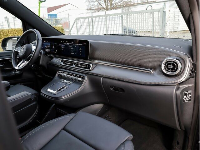 Van Mercedes-Benz V 300 Marco Polo,AMG,Airmatic,Leder,AHK,LED
