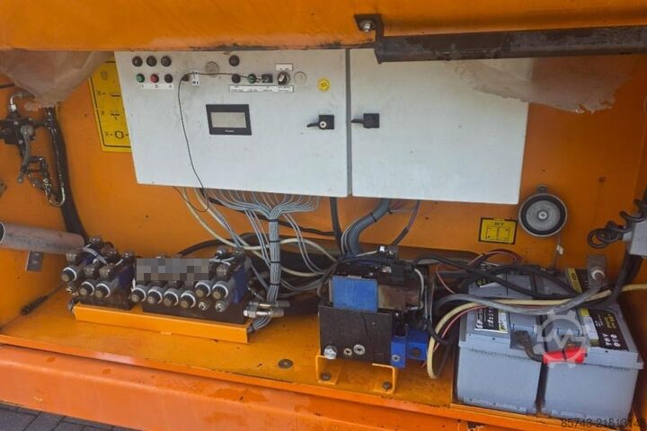 Scissor lift Holland Lift Megastar G320DL30-4WDS/N Diesel, 4x4x4 Drive, 34m