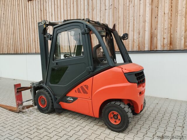 4-Rad-Gabelstapler Linde H 30 Diesel Duplex Zinkenverstellgerät