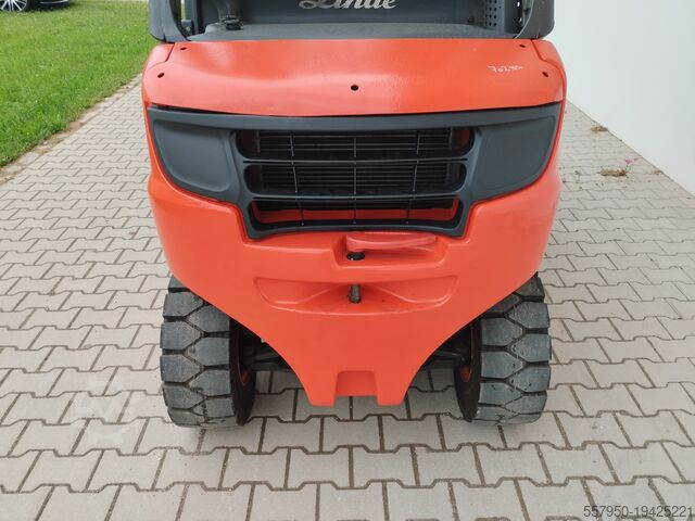 4-Rad-Gabelstapler Linde H 30 Diesel Duplex Zinkenverstellgerät