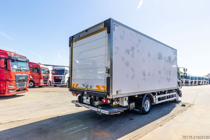 Refrigerated/freezer transport RENAULT D10 210 DXI // FRIGO CARRIER SUPRA 750+HAYON