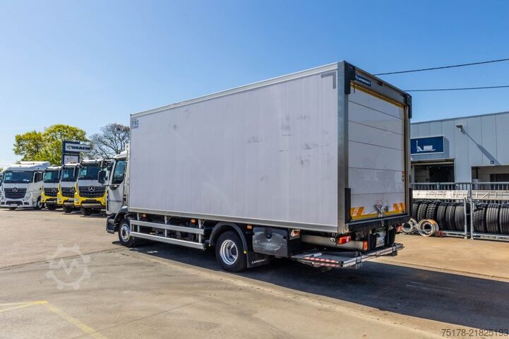 Refrigerated/freezer transport RENAULT D10 210 DXI // FRIGO CARRIER SUPRA 750+HAYON