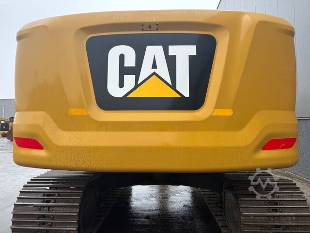 Crawler excavator CAT 323 (Under Preparation)
