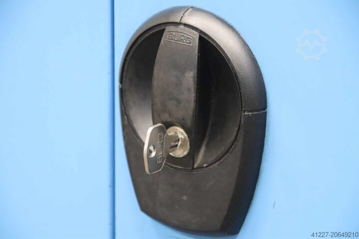 Tool cabinet unbekannt 500/930/H1950 mm