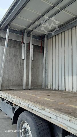 Beverage trailer  Tandem Schiebeplane*7,3 m*18 Pal.*2 to LBW*Alus