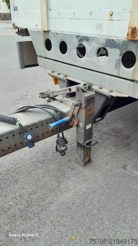 Beverage trailer  Tandem Schiebeplane*7,3 m*18 Pal.*2 to LBW*Alus