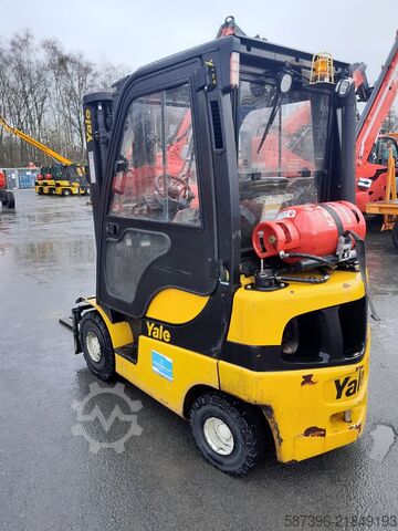 LPG Forklifts Yale GLP20SVX