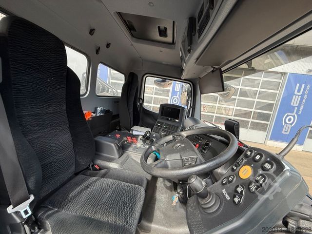 Road sweeper MERCEDES-BENZ ATEGO 1323 Kehrmaschine Bucher Cityfant 6000