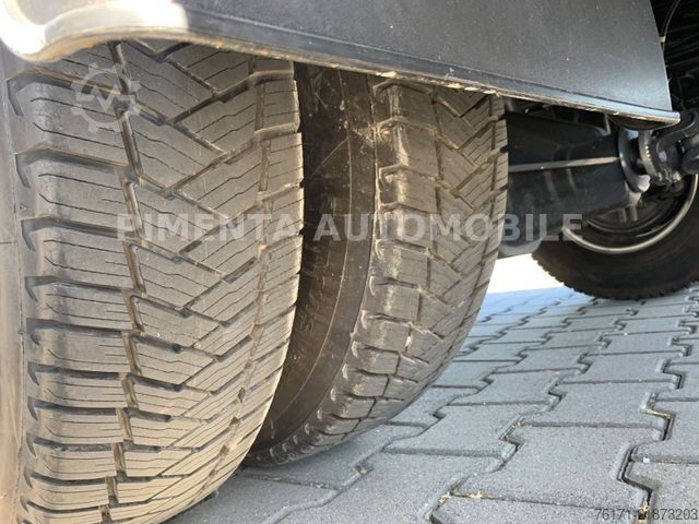 Three-way tipper van IVECO Daily 70C18H DOKA 3SKIPPER AHK STDH DIFFSPER LED