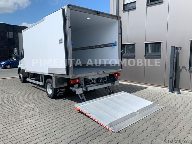 Refrigerator body van IVECO Daily 70C18A8P TK AUT LUFTFED HÖHE 2,95m AIRPORT